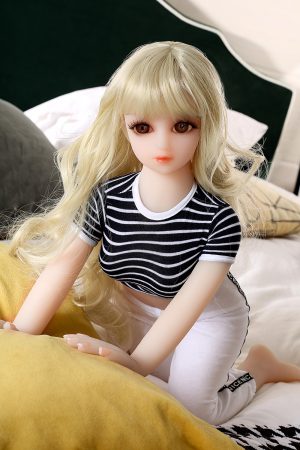 65cm (2.13ft) Mini Sex Doll - Ellie - Image 7