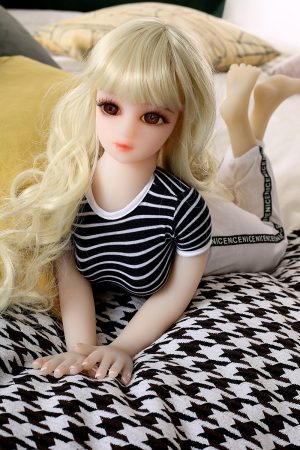65cm (2.13ft) Mini Sex Doll - Ellie - Image 6