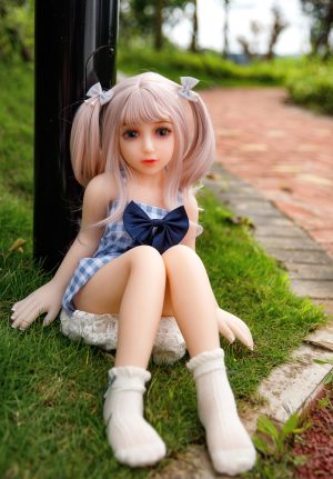 Viwadoll Violet – 70cm (2.3ft) 6kg (13.23lbs) A-Cup Ultra-Light Tiny TPE Doll - Image 8
