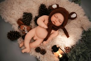 40cm (1.31ft) Realistic Silicone Mini Figure – Aaron | Cute Handcrafted Collectible Doll with Lifelike Details (Non-Functional Display Model) - Image 13
