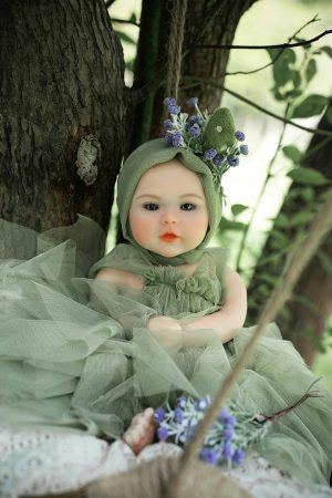 40cm (1.31ft) Realistic Silicone Mini Doll – Madeline | Cute Handcrafted Display Figure with Lifelike Details (Non-Functional Collectible) - Image 4